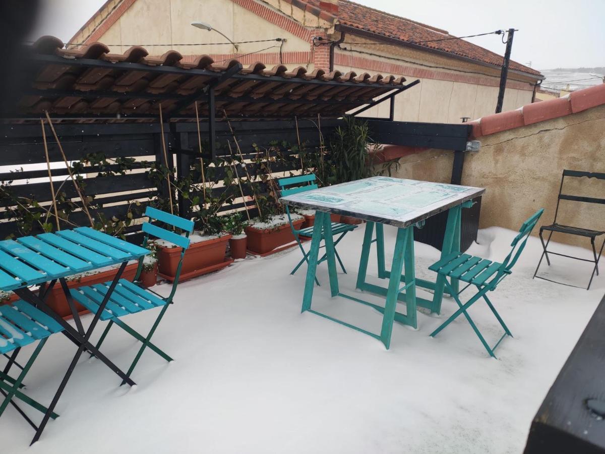 Casa Rural Atelier - Jardin Y Terraza Velliza Exterior photo